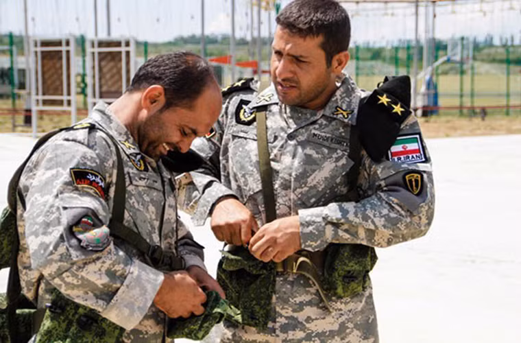 Được biết đây là lần đầu tiên Iran cử đại diện tham gia hội thao quân sự Army Game do Bộ Quốc phòng Nga tổ chức, và nước này cũng chỉ tham gia một số phần thi nhất định.