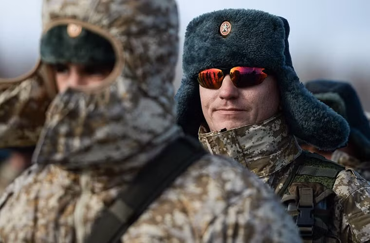 Được biết lực lượng đổ bộ đường không mới được Nga và Belarus triển khai ở Bắc Cực là một phần của lực lượng phản ứng nhanh thuộc CSTO. Do đó đây không phải chỉ là đợt tập trận thông thường giữa hai nước mà còn là việc khẳng định sự hiện diện quân sự của CSTO ở một phần lãnh thổ Bắc Cực. Nguồn ảnh: Star