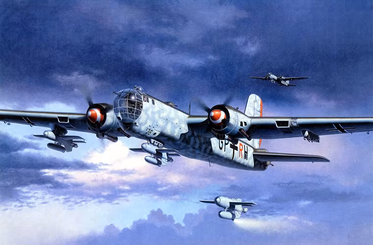 Trong suốt lịch sử hoạt động chỉ kéo dài vỏn vẹn 2 năm của mình, Henschel Hs 293 đã đánh chìm và làm hư hỏng nặng 27 tàu chiến của quân đồng minh, khiến hàng ngàn người thiệt mạng. Đỉnh điểm là cuộc tấn công vào tàu vận tải HMT Rohna của Hải quân Hoàng gia Anh vào tháng 11/1943 giết chết hơn 1.000 người.