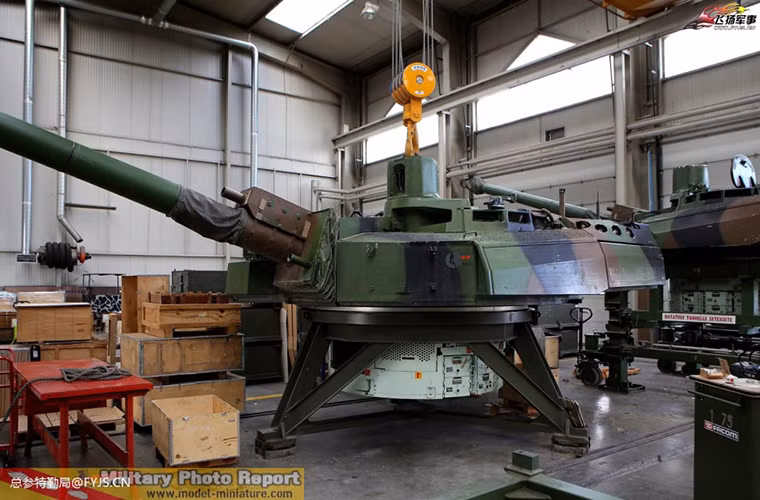 Theo kế hoạch, toàn bộ hơn 400 chiếc xe tăng Leclerc của Quân đội Pháp đều sẽ phải trải qua quá trình bảo dưỡng định kỳ trong năm do các công ty con của Nexter thực hiện.