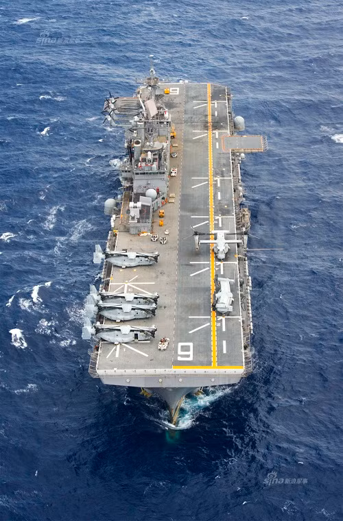 Theo Sina, tàu tấn công đổ bộ USS Bonhomme Richard (LHD-6) của Hải quân Mỹ vừa có đợt diễn tập đổ bộ gần khu vực vùng Biển Hoa Đông vào cuối tháng 8 vừa rồi một phần trong các hoạt động huấn luyện quân sự chung với Lực lượng Phòng vệ Nhật Bản diễn ra từ 23/8.