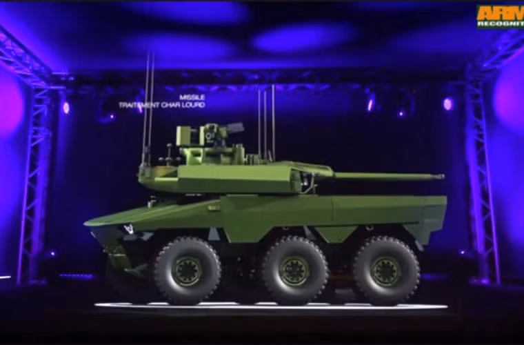 Pháp có kế hoạch sử dung mẫu xe thiết giáp trinh sát này thay thế xe Nexter AMX-10RC và ERC-90 đang phục vụ trong Quân đội Pháp. Loại xe này sử dụng mô-đun hóa của gia đình xe thiết giáp để phát triển khung gầm