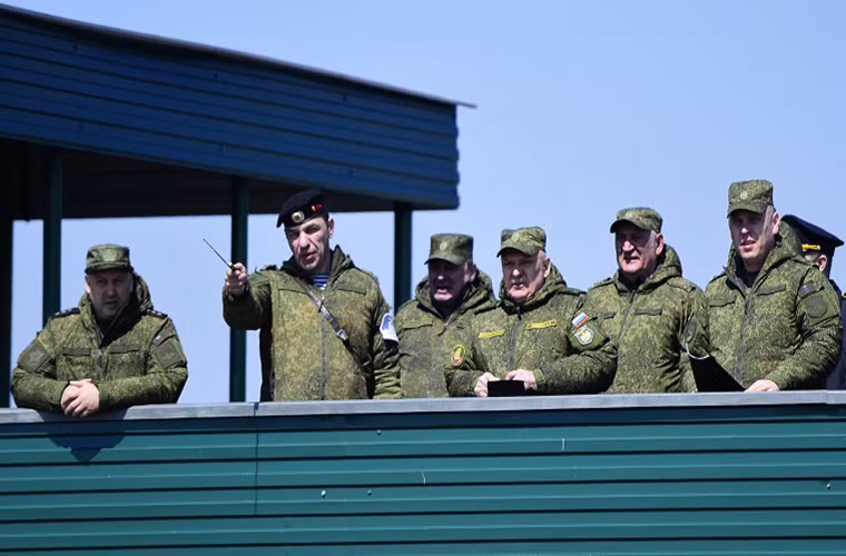 Đích thân Tư lệnh Hạm đội Thái Bình Dương – Đô đốc Sergei Avakyants chỉ huy đợt tập trận này.