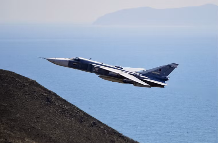 Trong đợt tập trận hỗn hợp tại Mũi Klerk lần này Không quân Nga cũng điều động các máy bay tiêm kích bom Su-24M.