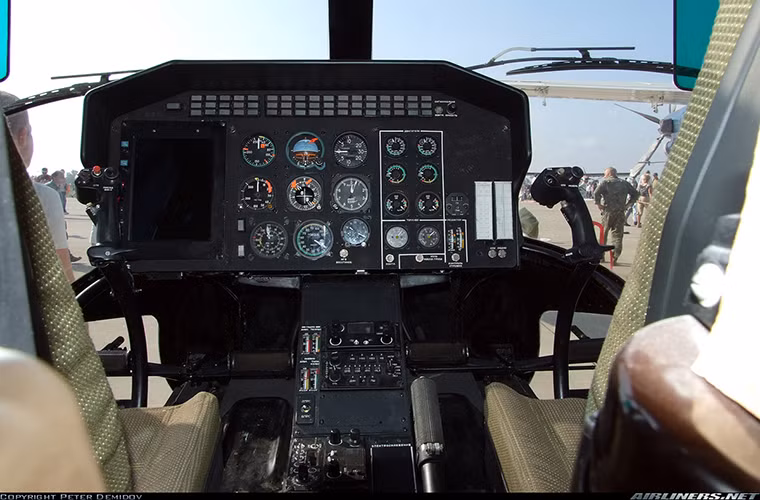 Một chiếc trực thăng Ka-226T có trọng lượng cất cánh tối đa là 3.4 tấn với khả năng chở theo 9 hành khách cùng 2 phi hành đoàn, nó được trang bị hai động cơ Arrius 2G1 có công suất 450 mã lực cho mỗi chiếc và có tầm hoạt động 600km.