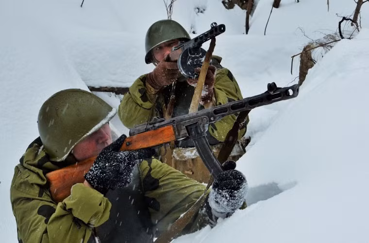 Đầu năm nay các đơn vị vũ trang thuộc tỉnh Vladimir, Nga cũng tiến hành đợt thao diễn quân sự mô phỏng về quãng thời gian Chiến tranh Vệ quốc của Nga trong Chiến tranh Thế giới thứ 2.