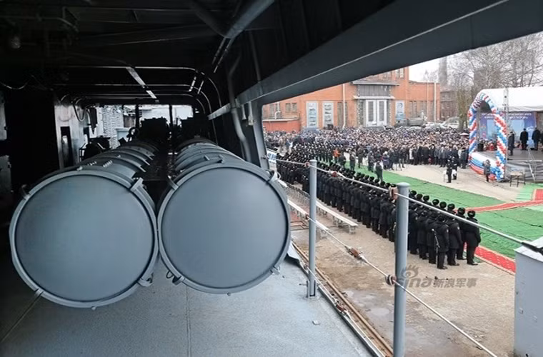 Paket-NK có thể hoạt động độc lập hoặc được tích hợp vào hệ thống chống ngầm hay chống ngư lôi của tàu chiến để đối phó một số mối nguy hiểm ở chế độ hoàn toàn tự động. Nguồn ảnh: Sina