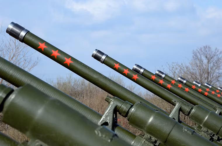 Theo trang quân sự Arms-Expo, Đại đội pháo binh danh dự Zis-3 thuộc Tiểu đoàn pháo binh 449 của Nga vừa có đợt tổng duyệt cuối cùng trước lễ duyệt binh 9/5 sắp tới. Đây cũng sẽ là một trong những đơn vị vũ trang tham gia vào các hoạt động kỷ niệm 71 năm chiến thắng phát xít trên toàn lãnh thổ nước Nga.