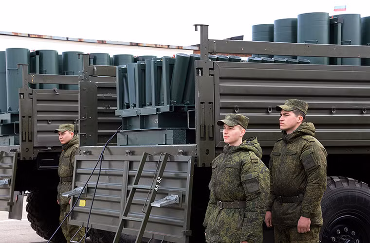 Tiểu đoàn pháo binh 449 là một trong ít các đơn vị tiêu binh danh dự của Quân khu phía Tây Nga chuyên đảm nhận nhiệm vụ thực hiện các nghi lễ cấp nhà nước và quân đội quan trọng của Nga.