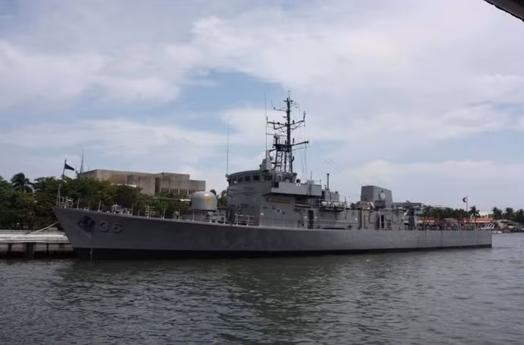 Theo thông báo của Bộ Quốc phòng Philippines đăng tải trên website mua sắm công của nước này cho biết, Hải quân Philippines đã chính thức mời thầu cho gói nâng cấp dành cho tàu Apolinario Mabini. Tuy nhiên nó lại không công bố hạng mục được nâng cấp của tàu hộ vệ này. Nhiều khả năng gói nâng cấp trên chỉ dành cho việc sửa chữa hệ thống động cơ và hệ thống điện trên Apolinario Mabini.