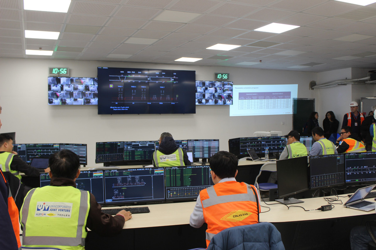 Bên cạnh đó, do điều chỉnh khối lượng công việc, biện pháp thi công; bổ sung công việc còn thiếu do không lường trước (chi phí pháp lý, trọng tài kinh tế…); do thay đổi chế độ chính sách và các quy định liên quan việc xác định và quản lý chi phí (điều chỉnh chi phí giải phóng mặt bằng, bảo hiểm…).