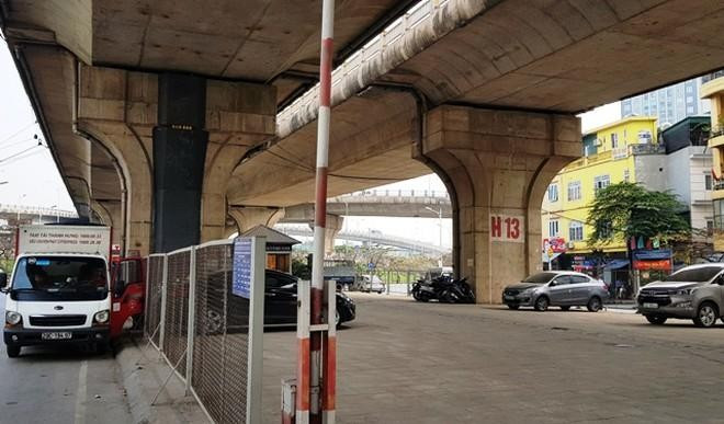 Điều kiện nào được sử dụng tạm thời gầm cầu cạn để trông, giữ xe? Dieu kien nao duoc su dung tam thoi gam cau can de trong, giu xe?