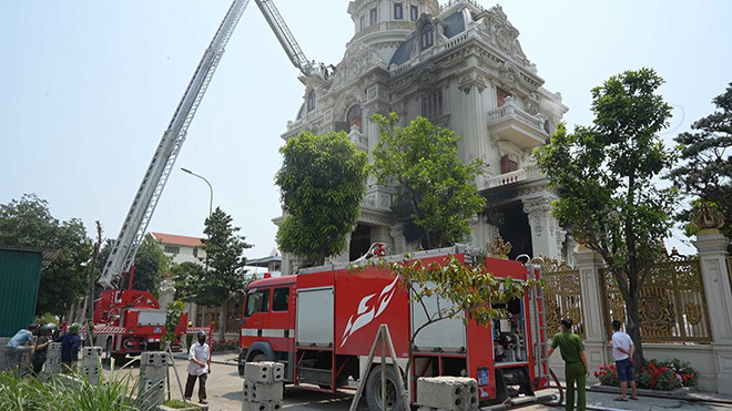 Nhìn thẳng những bất cập, hạn chế PCCC ở Quảng Ninh Nhin thang nhung bat cap, han che PCCC o Quang Ninh