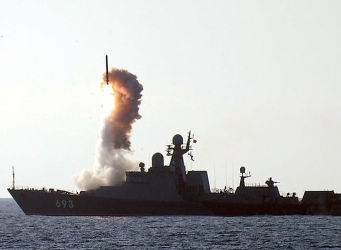 Cuộc tấn công trên được cho là đã thành công rực rỡ, buộc các tay súng thánh chiến phải hứng chịu tổn thất to lớn cả về nhân lực lẫn phương tiện và chẳng còn lựa chọn nào khác ngoài đầu hàng.