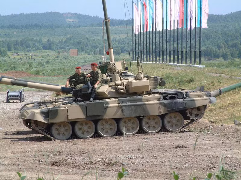 9. T-90AM (Nga) - 4,25 triệu USD.