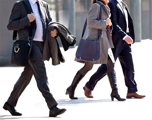 Nhan dien phong thai di dung cua dan ong co so lam quan