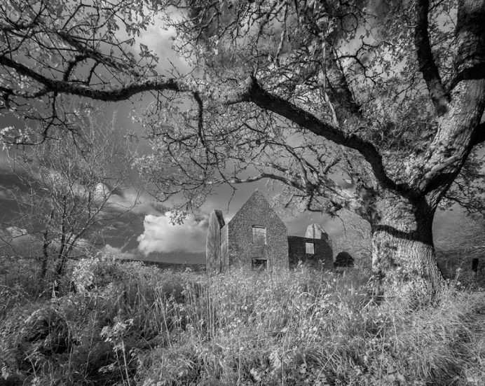 Một cuộc khảo sát công khai đã được tiến hành vào năm 1948 để giải quyết vấn đề. Cuối cùng, một lệnh mua bắt buộc được đưa ra và đất làng thuộc về quyền sở hữu của Bộ Quốc phòng Anh từ đó.