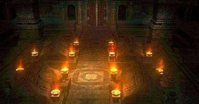 Các chuyên gia cũng phát hiện một ngọn đèn như vậy ở trong mộ của Pallas - con trai hoàng đế La Mã Evandra vào năm 1400 sau công nguyên. Theo đó, ngọn đèn được xác định đã cháy trong hơn 2.000 năm. Dù không có người cho thêm bất cứ lượng dầu nào trong nhiều năm nhưng ngọn đèn vẫn cháy.