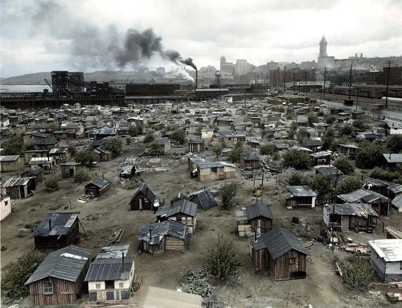 Cuộc sống người dân Mỹ tại khu ổ chuột ở Hooverville, gần Seattle, WA, 1937.