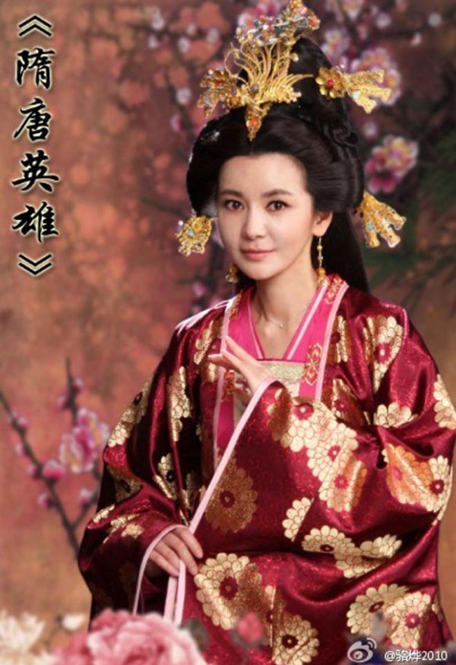 Năm 575, Trương Lệ Hoa mới 15 tuổi, sinh hạ một cậu con trai cho thái tử. Mấy năm sau cô lại mang tha một bé trai khác, vị thế của cô ngày càng được củng cố.