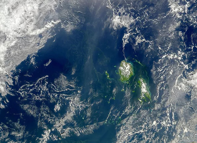 1. Thảm họa Oxy hóa lớn (2.3 tỷ năm trước). Oxy là một phần thiết yếu trong sự sống của con người, tuy nhiên sự ra đời của "nguồn sống" này thực chất là nguyên nhân dẫn đến cuộc tuyệt chủng đầu tiên trên Trái Đất.