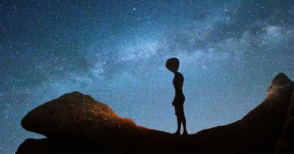 Xe thám hiểm sao Hỏa của NASA đang tìm kiếm dấu vết của sự sống. Nhưng những nỗ lực tìm kiếm người ngoài hành tinh của con người cho đến nay vẫn chưa đem lại kết quả, theo CNN.