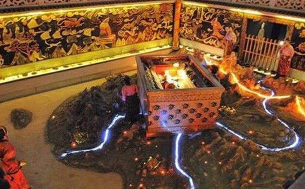 Vậy tại sao Tần Thủy Hoàng cho xây dựng tại khu vực đặc biệt này? Đến nay các nhà khoa học Trung Quốc vẫn chưa có câu trả lời cho bí ẩn này.