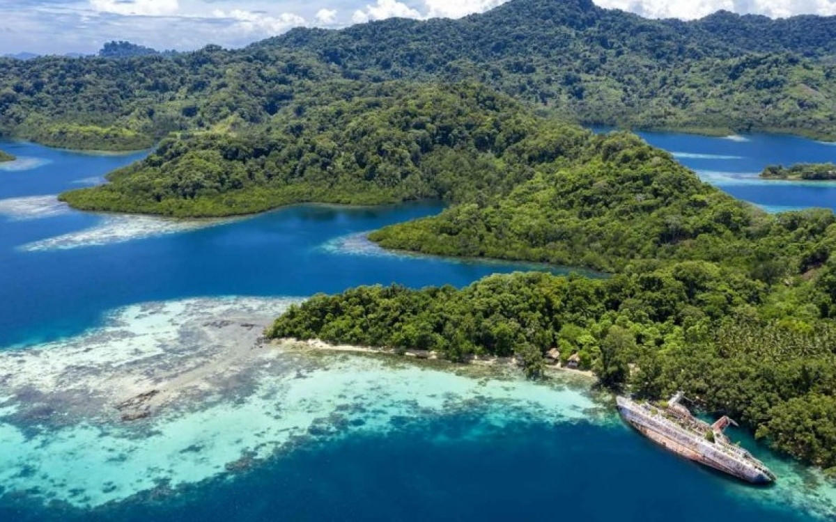 Nước biển dâng vẫn đang tiếp tục khiến nhiều hòn đảo thuộc khu vực này gặp nguy cơ nên chính quyền đang phải cố gắng lên kế hoạch di cư cho người dân.