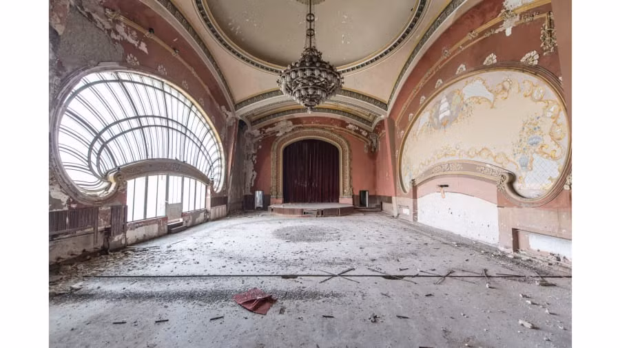 Sòng bạc Constanța bị đóng cửa ở Romania đã được Bộ Văn hóa và Di sản quốc gia Romania chỉ định là di tích lịch sử.