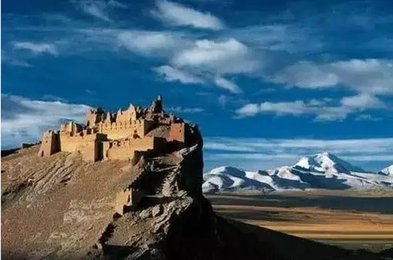 James Russell, giáo sư ở Đại học Brown kiêm đồng tác giả nghiên cứu, dự đoán trong tương lai gần, khu vực vùng cao như cao nguyên Tây Tạng sẽ trải qua tác động của sự ấm lên toàn cầu nhiều hơn bất kỳ nơi nào khác trên Trái Đất ngoài Bắc Cực.