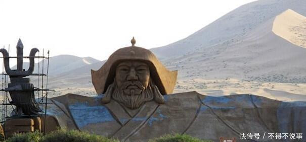 Sau khi thống nhất toàn bộ các bộ lạc trên thảo nguyên Mông Cổ, các tướng lĩnh Mông Cổ đã mở hội nghị Khố Lý Đài, tôn Thiết Mộc Chân làm Đại Hãn, lấy hiệu là Thành Cát Tư Hãn, có nghĩa là "Vua của cả thế giới".