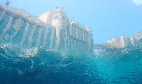 Tương truyền, chuông nhà thờ của vương quốc đã bị chìm vẫn có thể được nghe thấy vào những buổi tối yên tĩnh. Gần đây, có hai nhà nghiên cứu đã đưa ra bằng chứng mới cho thấy hai hòn đảo từng tồn tại trong vịnh, dựa trên phân tích bản đồ thời Trung cổ, các tài liệu dân gian, nghiên cứu thực địa và khảo sát địa chất.