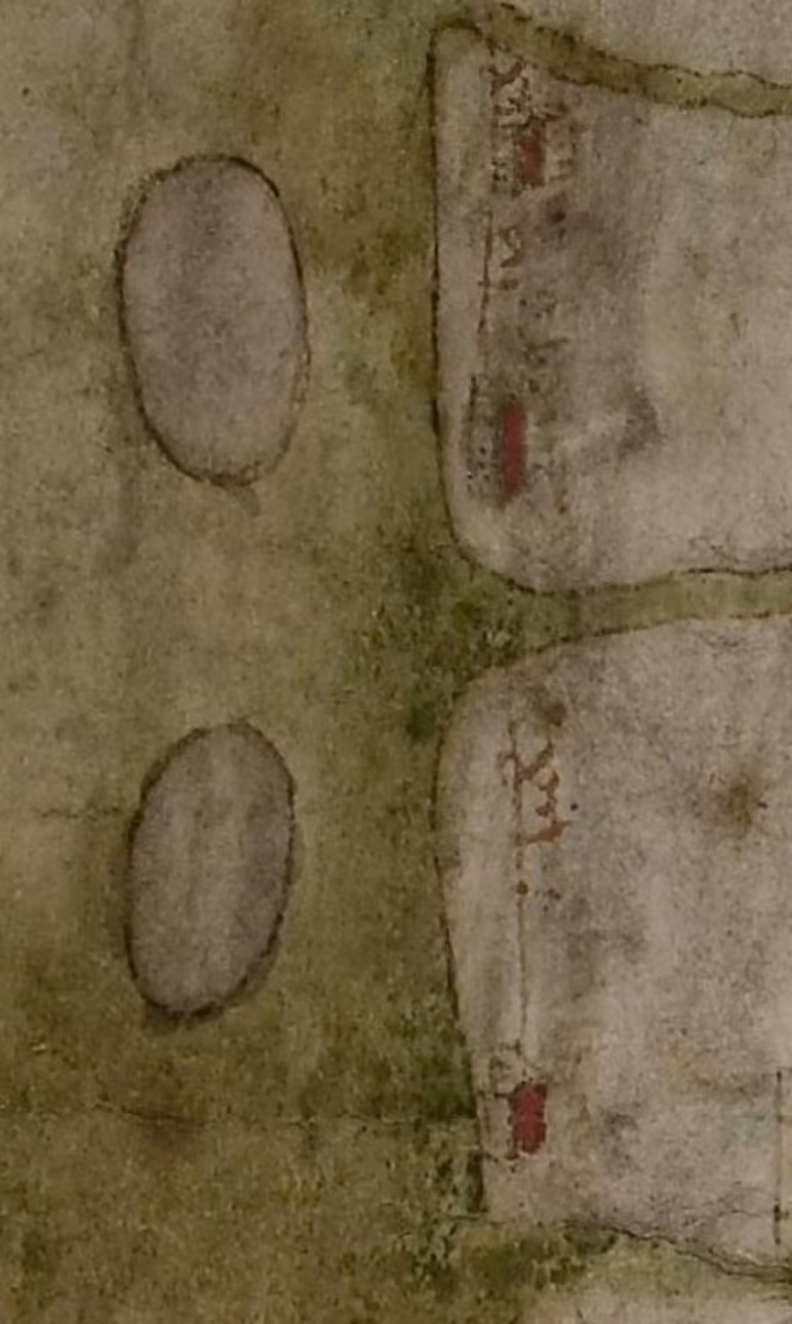 Vùng đất có vẻ ngoài hình bầu dục, cách vài dặm ngoài khơi xứ Wales, phía Nam có diện tích 7 dặm vuông và phía Bắc có diện tích gấp đôi.