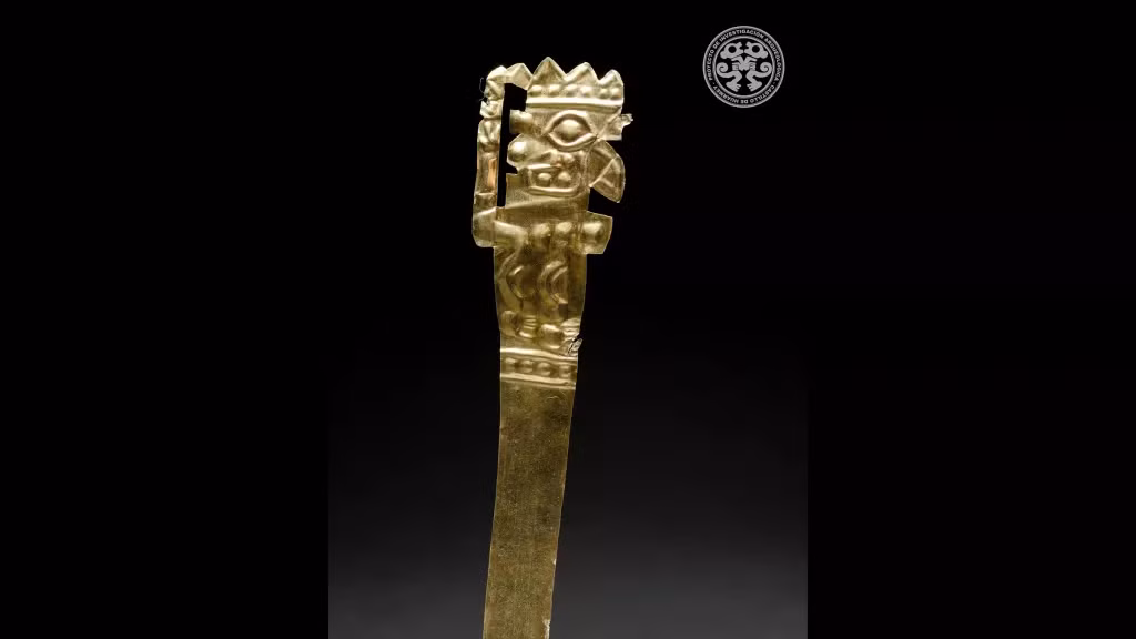 Số lượng lớn vật dụng này khiến nhóm nhà khảo cổ cho rằng những người an nghỉ tại đây là thợ thủ công lành nghề, đồng thời thuộc giới thượng lưu Wari nên đồ chôn cùng mới phong phú đến vậy.