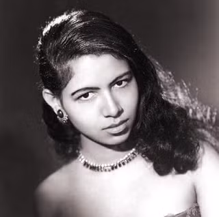 9. Philippa Schuyler. 4 tuổi, thần đồng có thể chơi nhạc Mozart và có IQ 180. Nhưng tài năng của bà nhanh chóng dẫn đến bi kịch. Mẹ bà thường xuyên đánh đập, không cho con chơi với người khác để tập trung luyện tập.