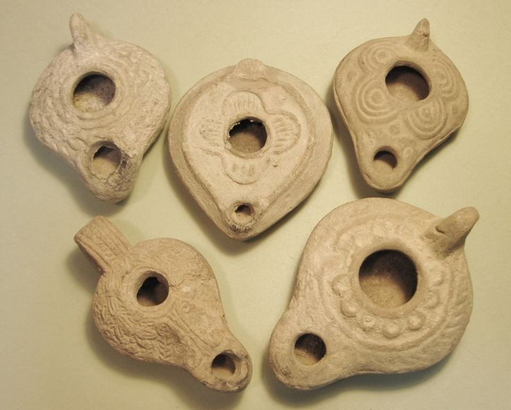 Theo tác giả nghiên cứu Boaz Zissu, nhà khảo cổ tại Đại học Bar-Ilan, Israel, hầu hết người Do Thái sống trong khu vực này đã bị đế chế La Mã tiêu diệt hoặc trục xuất sau cuộc nổi dậy Bar Kokhba của người Do Thái vào năm 132 - 136.