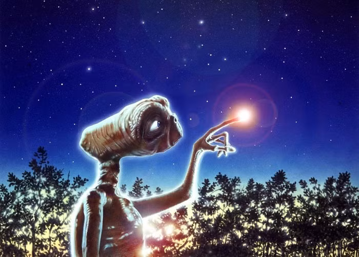 Các nhà nghiên cứu SETI đã quét tần số vô tuyến để tìm tín hiệu của người ngoài hành tinh. Vì vậy, bất kỳ người ngoài hành tinh nào làm điều tương tự, với máy dò đủ nhạy, đều có khả năng thu được tín hiệu của chính chúng ta trong dải tần đó. Nhưng liệu họ có gọi lại hay không vẫn còn phải chờ đợi.