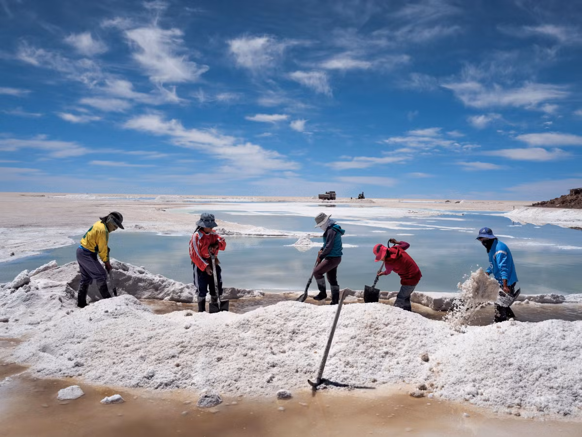 Nước làm giàu liti sau đó được sử dụng làm nguyên liệu để khai thác liti. Sau khi trải qua bốn chu kỳ xử lý nữa, cuối cùng các nhà khoa học đã đạt được nồng độ lithium hơn 9000 ppm (đơn vị đo mật độ thường dành cho các mật độ tương đối thấp).