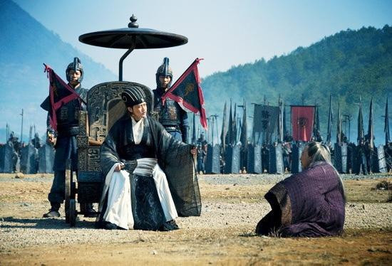 1. Nỗi ám ảnh “Bắc phạt”. Nhà Thục nói chung và Gia Cát Lượng nói riêng có một nỗi thù hằn sâu sắc với Ngụy quốc của Tào Tháo. Có lẽ sự căm thù này đã ám ảnh Gia Cát Lượng, khiến ông đánh mất đi sự sáng suốt của mình.