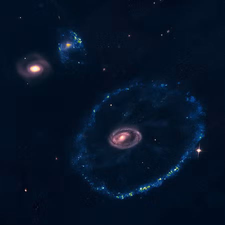 Vụ va chạm đã thay đổi cấu trúc và hình dạng của PGC 2248, biến nó thành thiên hà vòng với một vòng trắng nhỏ hơn ở gần trung tâm và một vòng ngoài khổng lồ bao quanh thiên hà.