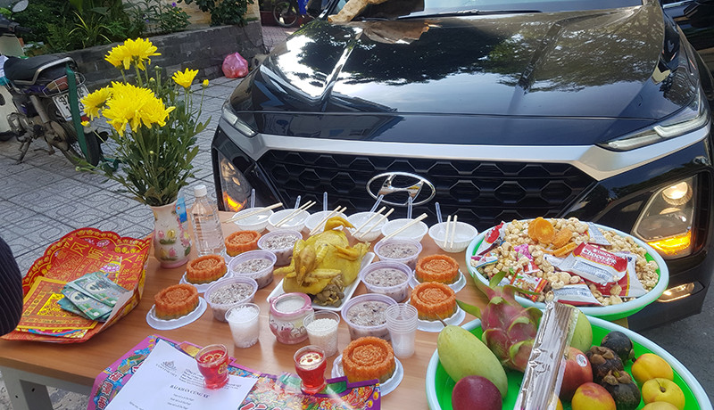 3. Dù có kinh doanh hay không kinh doanh thì cũng nên cúng xe ô tô trong tháng này.