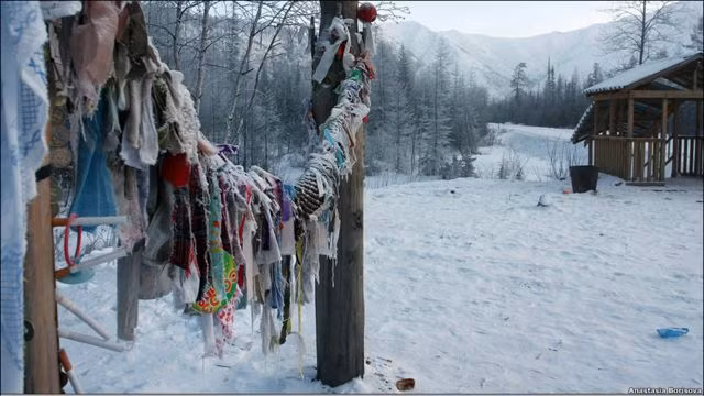 Hiện nay, Trung tâm nghiên cứu và phục dựng văn hóa Nga đang cố gắng khôi phục bộ trang phục hiếm gặp. Thầy tế và ngôi mộ ở trong tình trạng cực tốt dù bị chôn vùi hơn 200 năm, có thể do lớp đất và vị trí chôn cất, theo Prokopyeva.