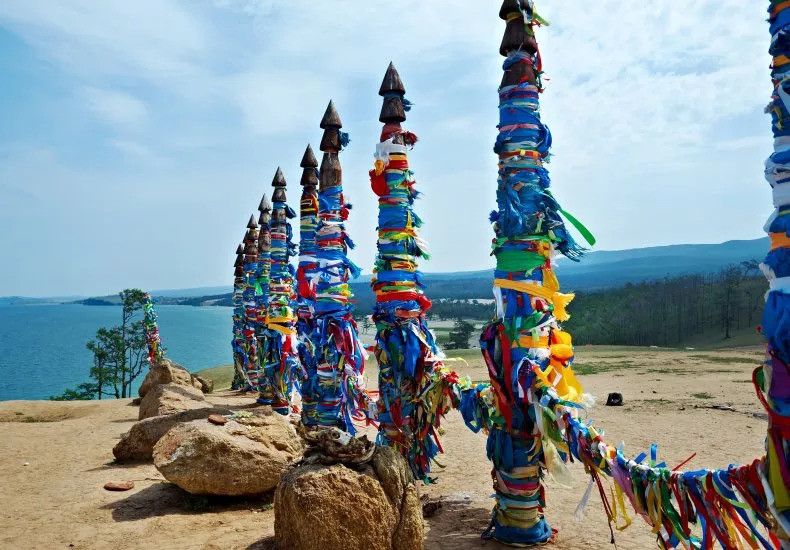 Nhà nghiên cứu Aleksandra Nikolaevna Prokopyeva cho biết trong quan tài là người đàn ông được ướp xác một phần.