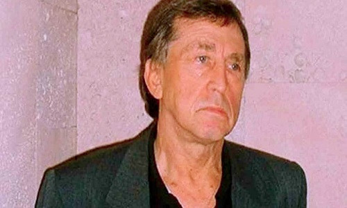 Thông thường, khoảng 5 gray là đủ giết chết một người và điều này xảy ra sau khoảng 14 ngày tiếp xúc với bức xạ. Chùm tia chiếu xuyên qua đầu Bugorski được xếp ở mức 2.000 gray.