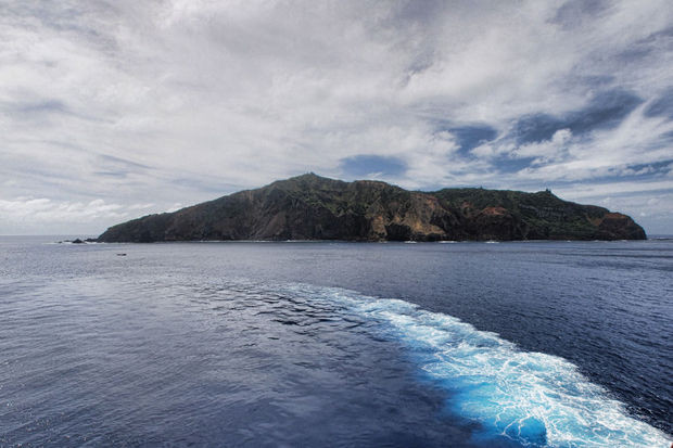 Ông Krag nhận xét, trung bình có 100-200 tấn mảnh vỡ vũ trụ quay trở lại bầu khí quyển Trái đất một cách mất kiểm soát mỗi năm, tuy nhiên hầu hết các chuyên gia không gian đều coi việc quay lại là kết quả được dự đoán.