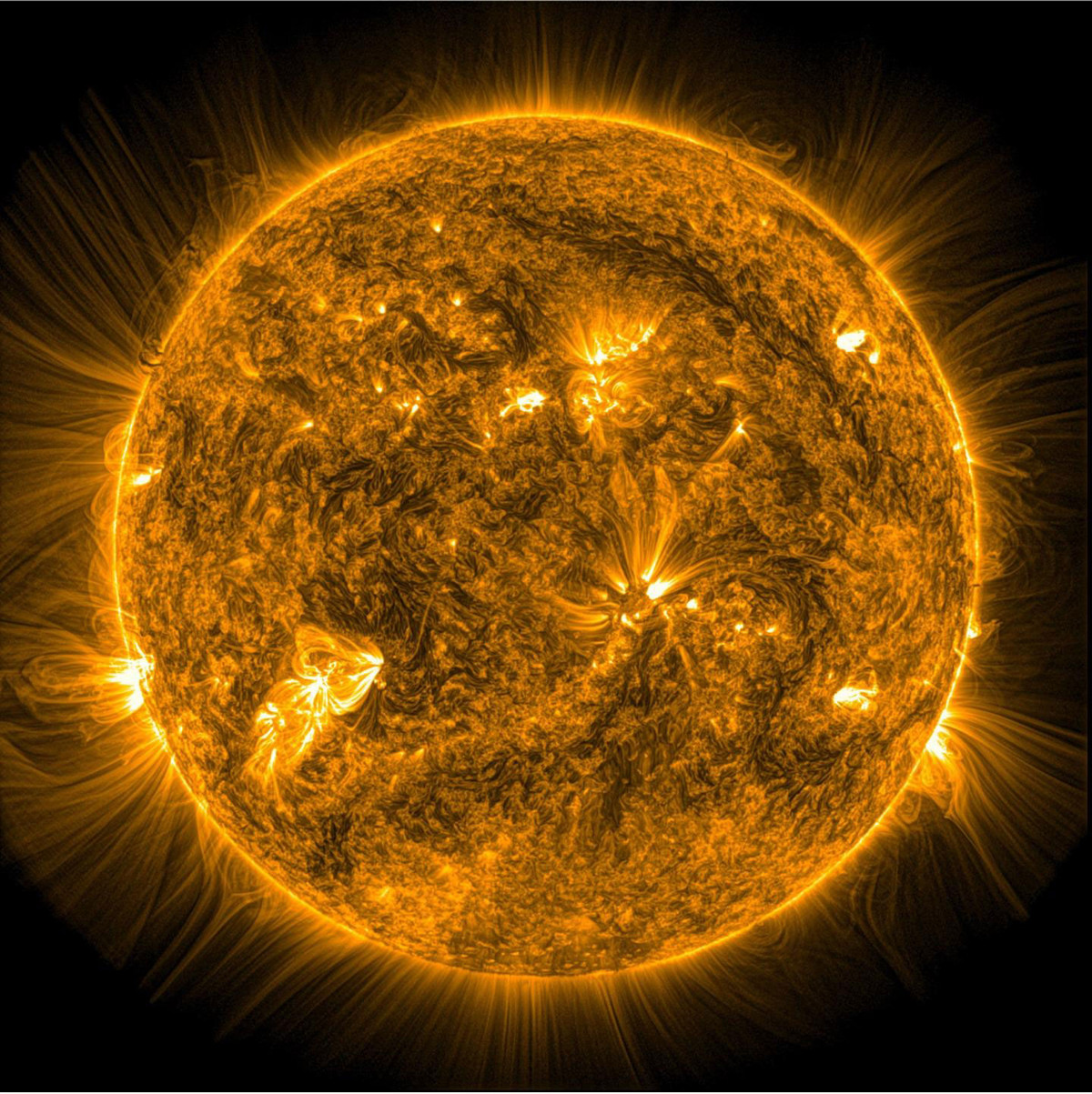 Tàu Parker đã tiết lộ những phát hiện đáng ngạc nhiên về mặt trời, bao gồm cả phát hiện năm 2019 về cấu trúc zigzag trong chuyển động của các hạt điện tích trong gió Mặt trời được gọi là “switchbacks”.