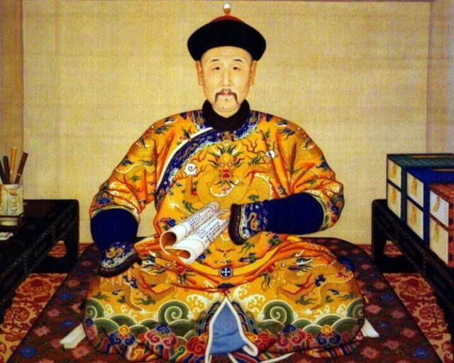 Suy đi tính lại, Ung Chính quyết định bỏ đi khối "phong thủy bảo địa" này và tìm một địa điểm khác. Đáng tiếc, chọn lựa nhiều lần, Ung Chính vẫn không tìm được địa điểm trong vùng Thanh Đông lăng, buộc phải mở rộng địa thế.