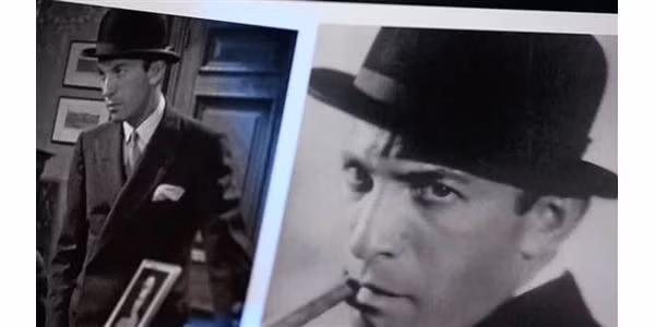 Bà Cyndi đã mượn vài cuốn sách về Hollywood từ thư viện để xem liệu Ryan có thể nhận ra điều gì không. Trong một bộ phim từ năm 1932 có nhan đề "Night after night", cậu bé đã chỉ vào một người đàn ông và nói: "Mẹ ơi, đây là con nè".