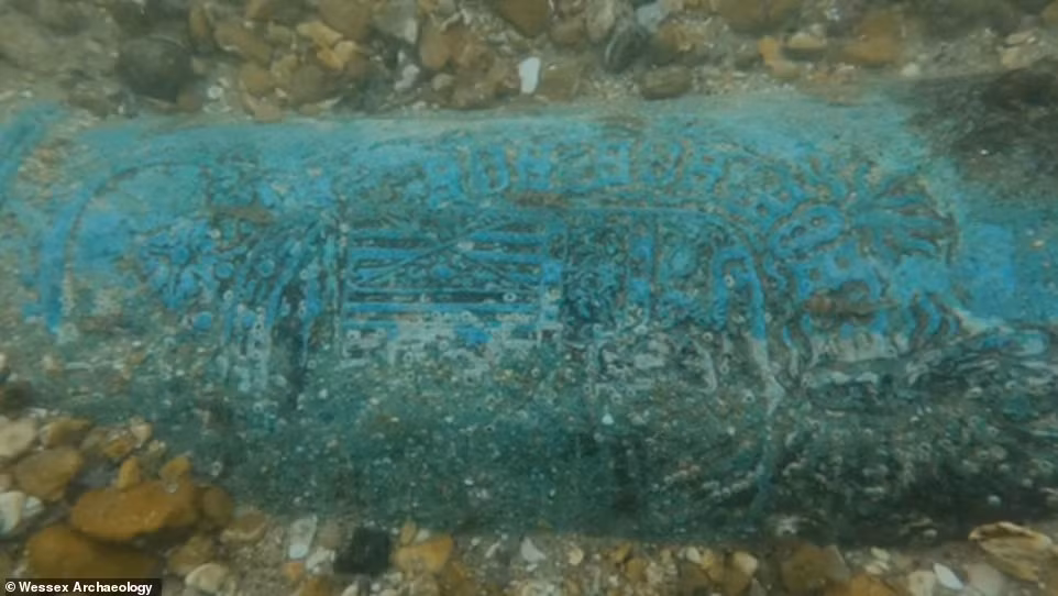 Dù các nhà khoa học từng xác định được vị trí của một số xác tàu đắm từ thời đồ Đồng nhờ hàng hóa còn sót lại, nhưng phần thân gỗ của chúng đã bị phá hủy và biến mất từ lâu.