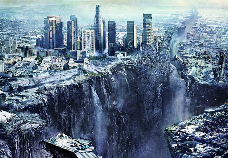 Họ đã tìm thấy những bức tường bị chôn vùi dưới lớp trầm tích, trong đó một số bị đẩy lùi về phía sau, cho thấy chúng đã bị lật đổ bởi dòng chảy mạnh của sóng thần.